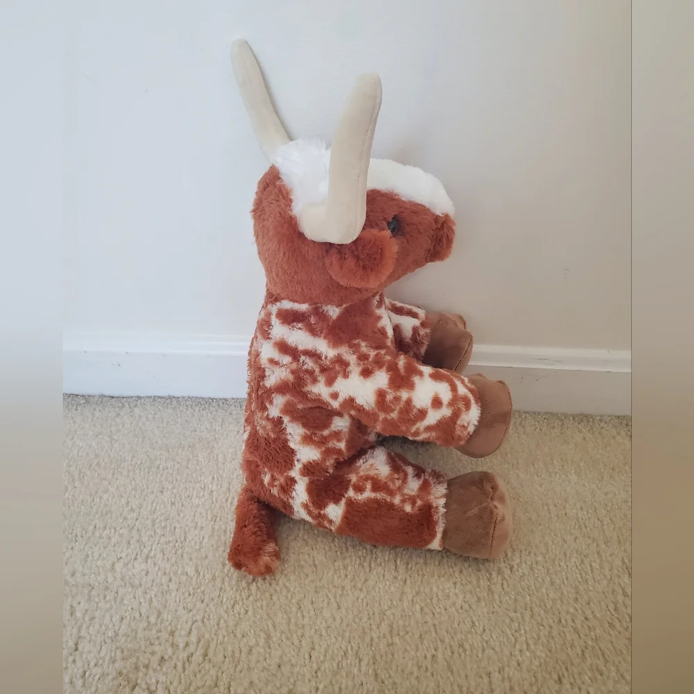 Longhorn Cow Stuffed Animal With Complete Outfit NWT (please read description)